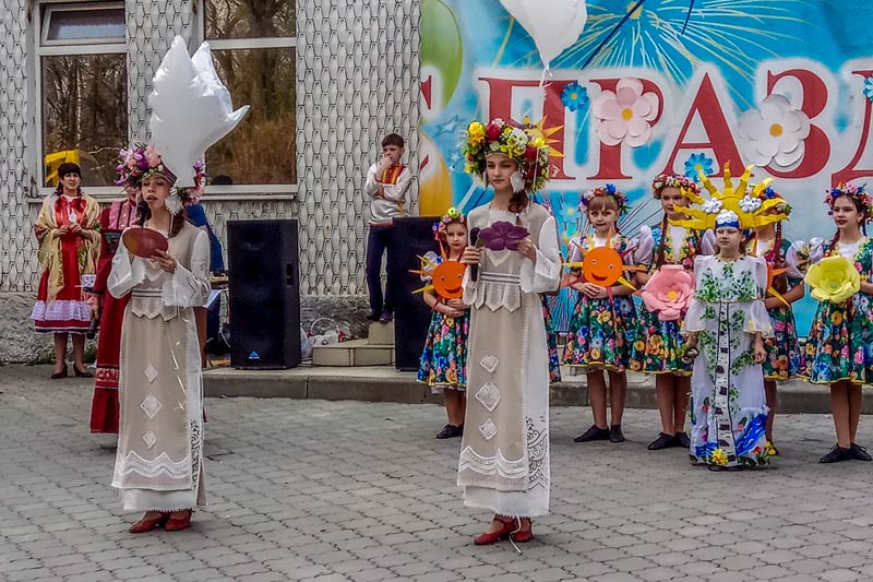 Весну звали. Праздник день Шахтера пос машзавод г Шахты видео.